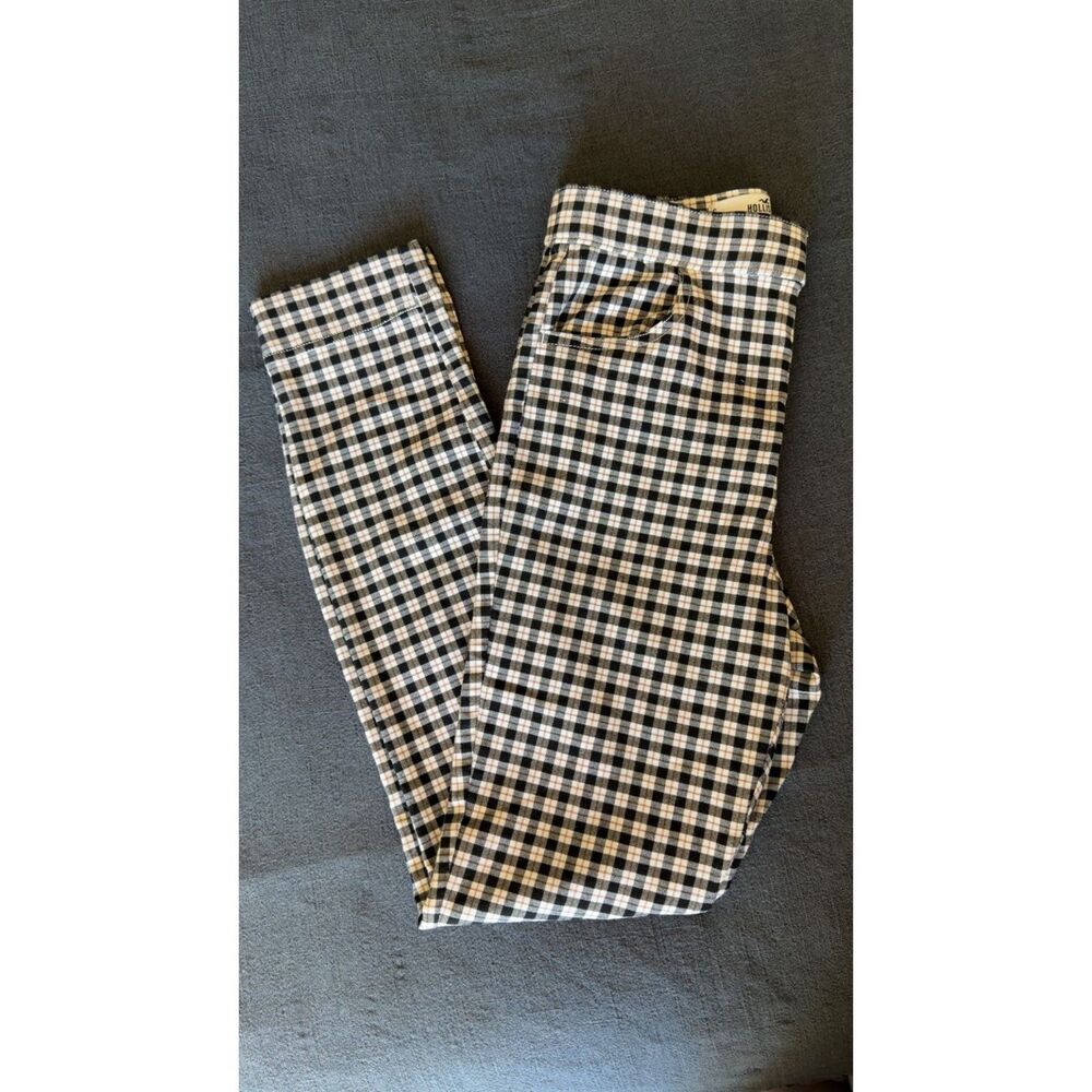 Hollister Ultra High-Rise Advanced Stretch Gingham Plaid Pants